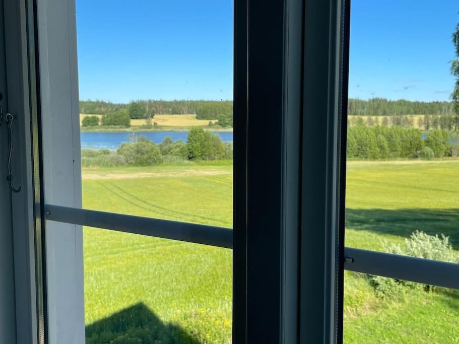 Gard Med Egen Sjoe Med Bryggbat, Nyrenoverat! Katrineholm Esterno foto